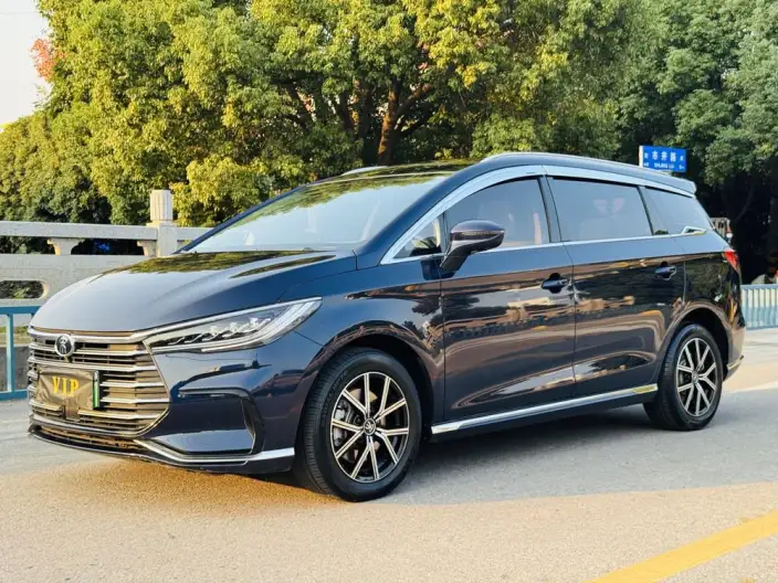 BYD Song MAX DM 2022 Model DM-i 105KM Flagship Model – фото 1