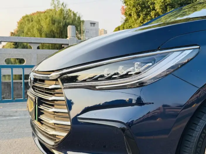BYD Song MAX DM 2022 Model DM-i 105KM Flagship Model – фото 6