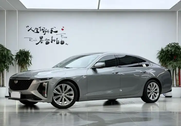 Cadillac CT6 2023 Model 28T Platinum edition
