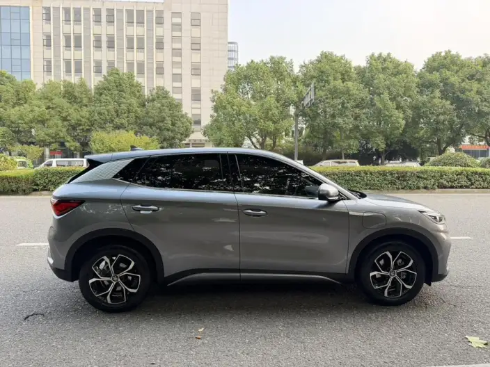BYD Yuan PLUS 2022 Model 510KM Zunrong Model – фото 8