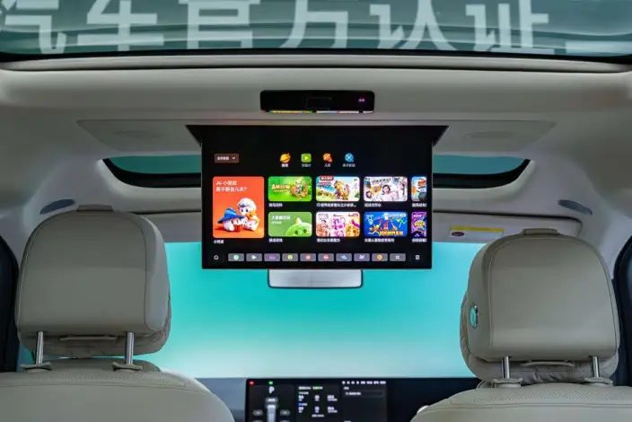 Li Auto MEGA 2024 Model Ultra Edition – фото 6