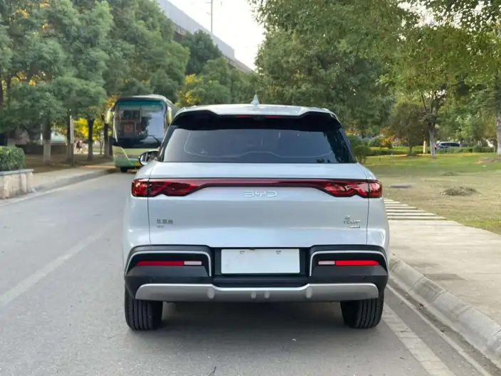 Yuan UP 2025 Model Smart Driving Edition 401KM Vitality Edition – фото 5