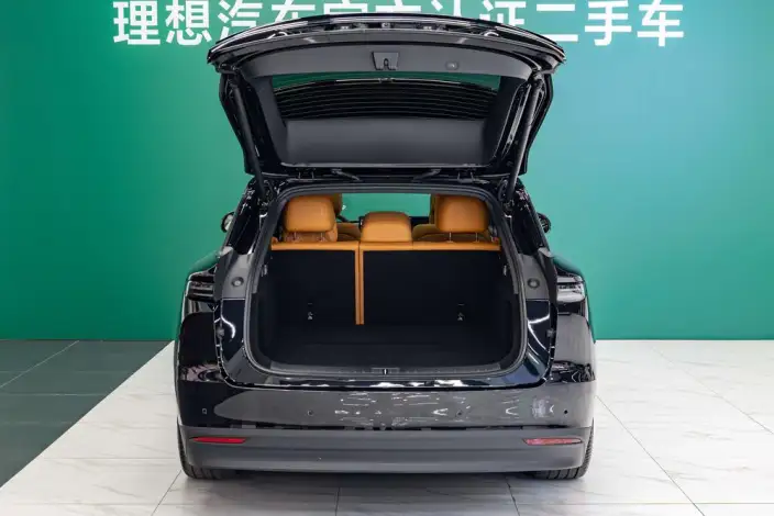 Li Auto i6 2025 Model 2WD Standard Edition – фото 5