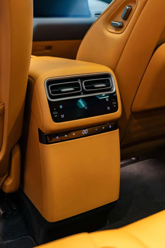 Li Auto i6 2025 Model 2WD Standard Edition – фото 10