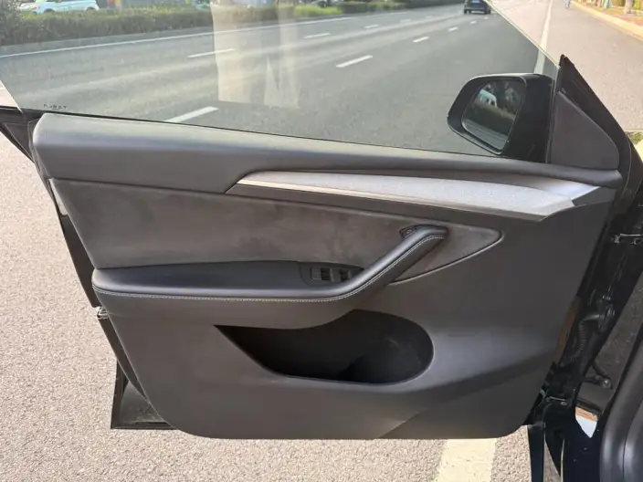 Model Y 2024 Model Rear-wheel drive version – фото 10