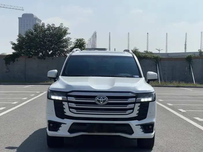 Land Cruiser （import 2024 Model 3.5T Automatic 4WD 7 seat Parallel Imported