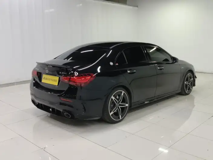 Mercedes-Benz A-Class AMG 2025 Model Facelift AMG A 35 L 4MATIC – фото 7