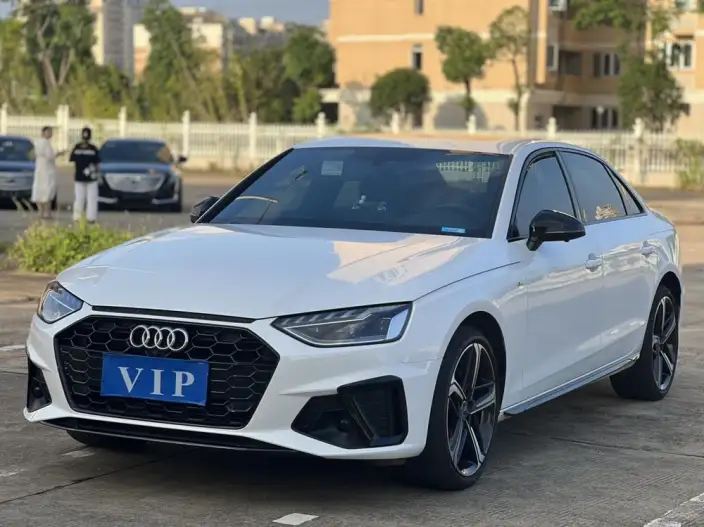 Audi A4 L 2024 Model 40 TFSI Luxury Dynamic Model