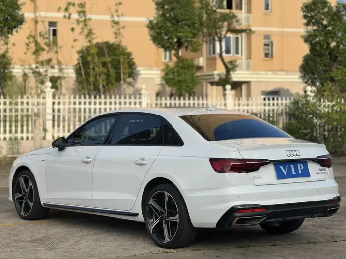 Audi A4 L 2024 Model 40 TFSI Luxury Dynamic Model