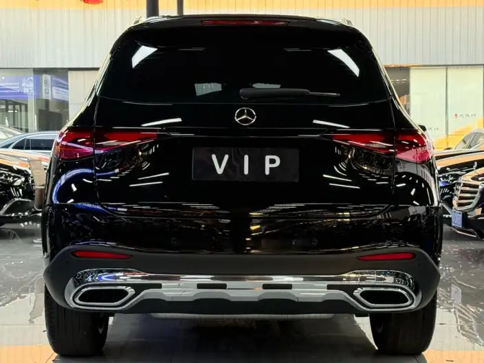 Mercedes-Benz GLC 2023 Model GLC 260 L 4MATIC Luxury Model 5 seat – фото 5