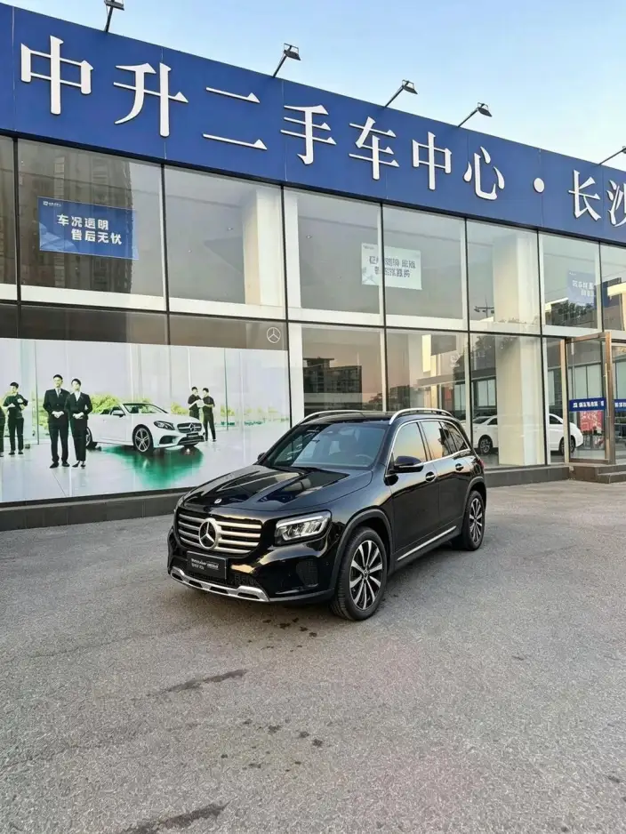 Mercedes-Benz GLB 2025 Model GLB 220 Fashion Model – фото 1