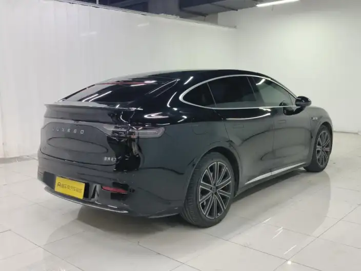 Luxeed R7 2024 Model Extended Range 37kWh Max Rear Drive Edition – фото 7