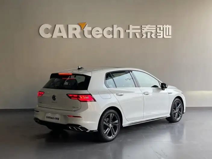 Volkswagen Golf 2024 Model 280TSI DSG R-Line 50 Legend Edition – фото 7