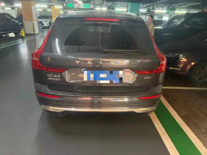 Volvo XC60 2024 Model B5 4WD Smart Range Deluxe Edition – фото 5