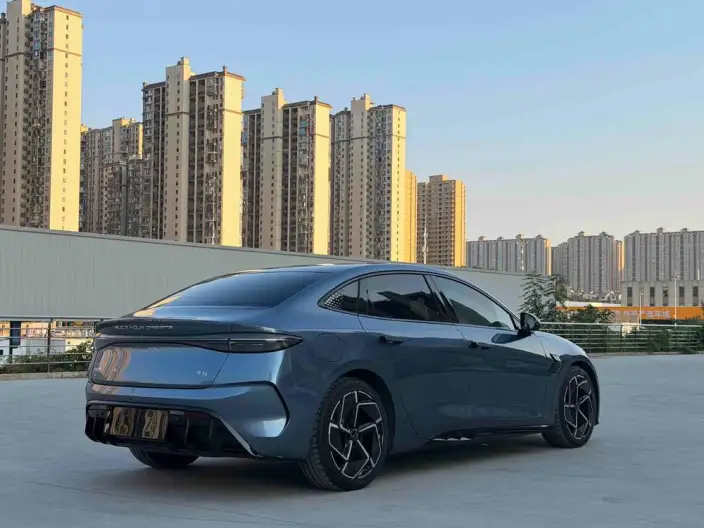 BYD Seal 2022 Model 700KM Long Battery Life Pro Rear Drive Edition – фото 6
