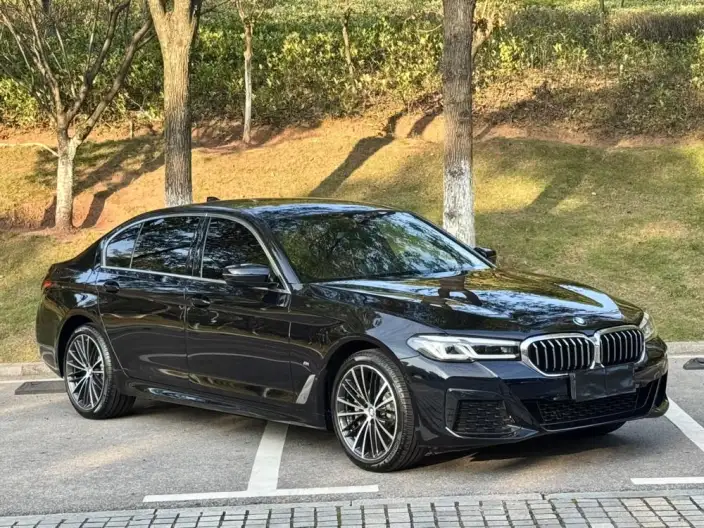 BMW 5 Series 2023 Model Facelift 530Li Leading Model M Sports Set – фото 3