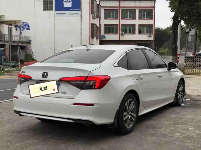 Honda Civic 2023 Model 240TURBO CVT Momentum Edition