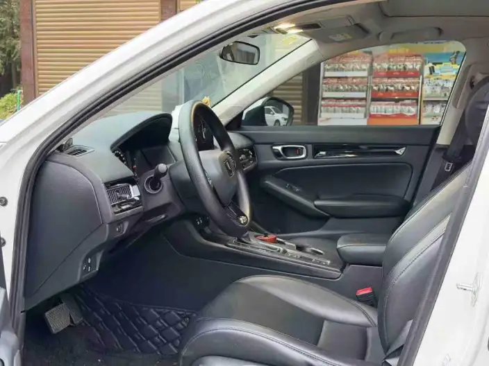 Honda Civic 2023 Model 240TURBO CVT Momentum Edition – фото 8