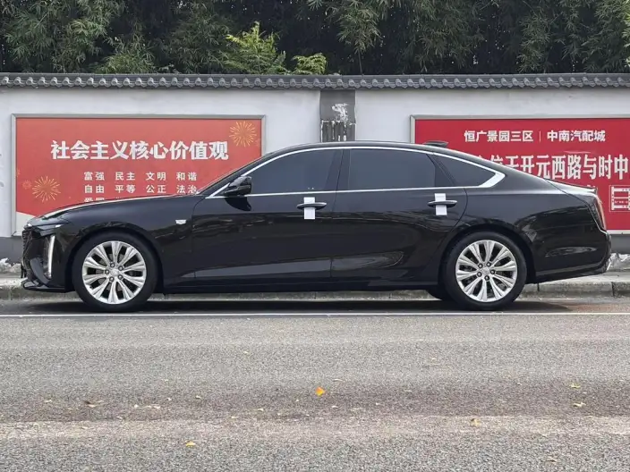 Cadillac CT6 2023 Model 28T Noble Model