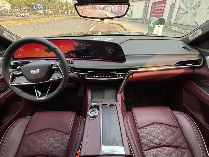 Cadillac CT6 2023 Model 28T Noble Model – фото 6