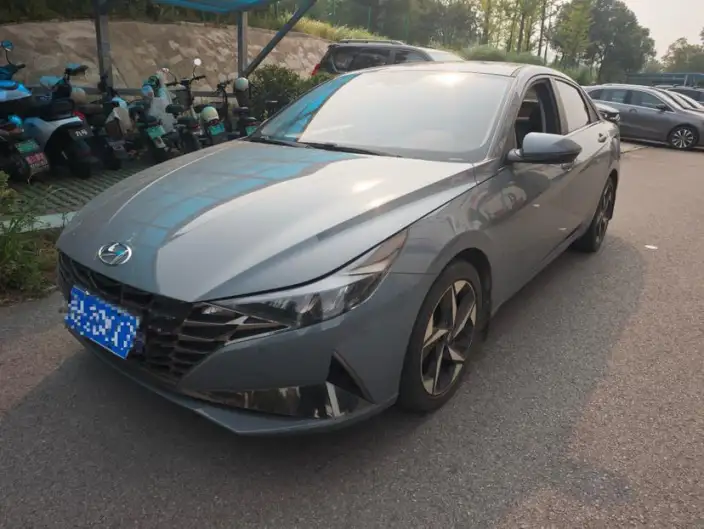 Hyundai Ioniq 2022 Model 1.5L CVT GLX Elite Edition – фото 10