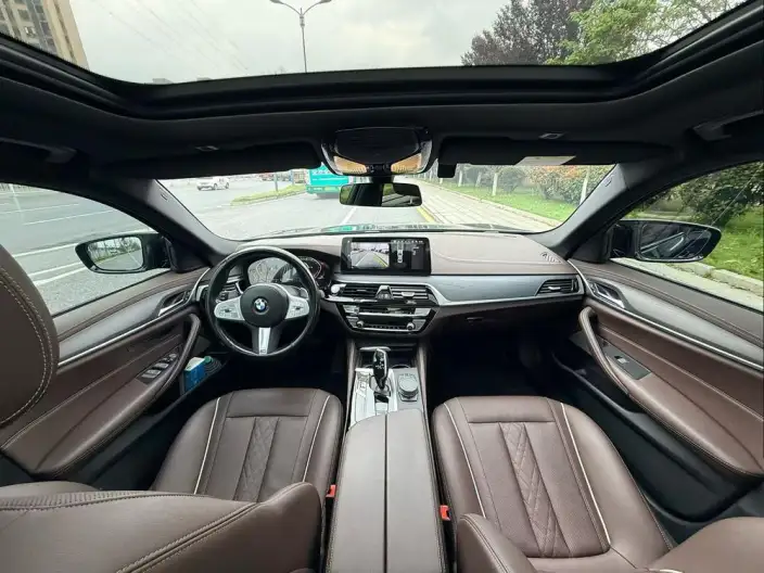 BMW 5 Series 2022 Model Facelift 530Li Leading Model M Sports Set – фото 7