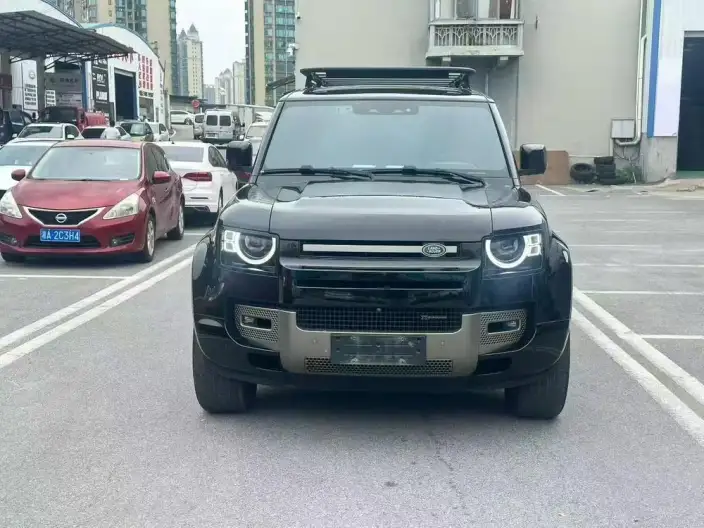 Land Rover Defender 2023 Model Facelift 110 P400 X-Dynamic HSE