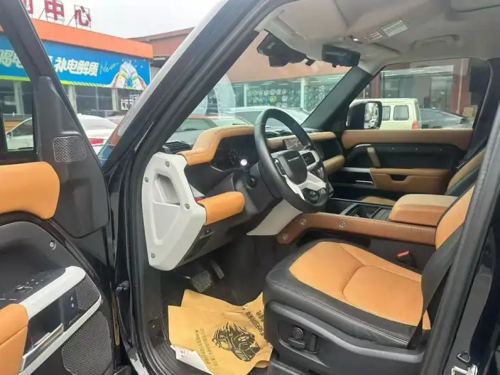 Land Rover Defender 2023 Model Facelift 110 P400 X-Dynamic HSE – фото 8