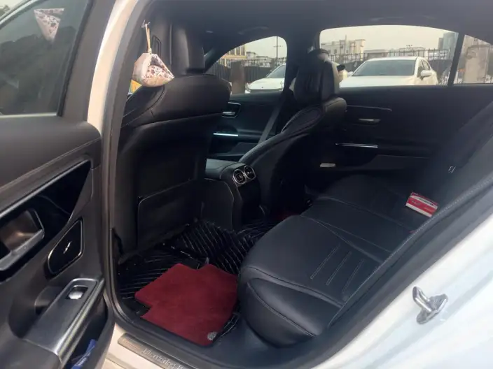 Mercedes-Benz C-Class 2022 Model C 200 L Sports Edition – фото 10