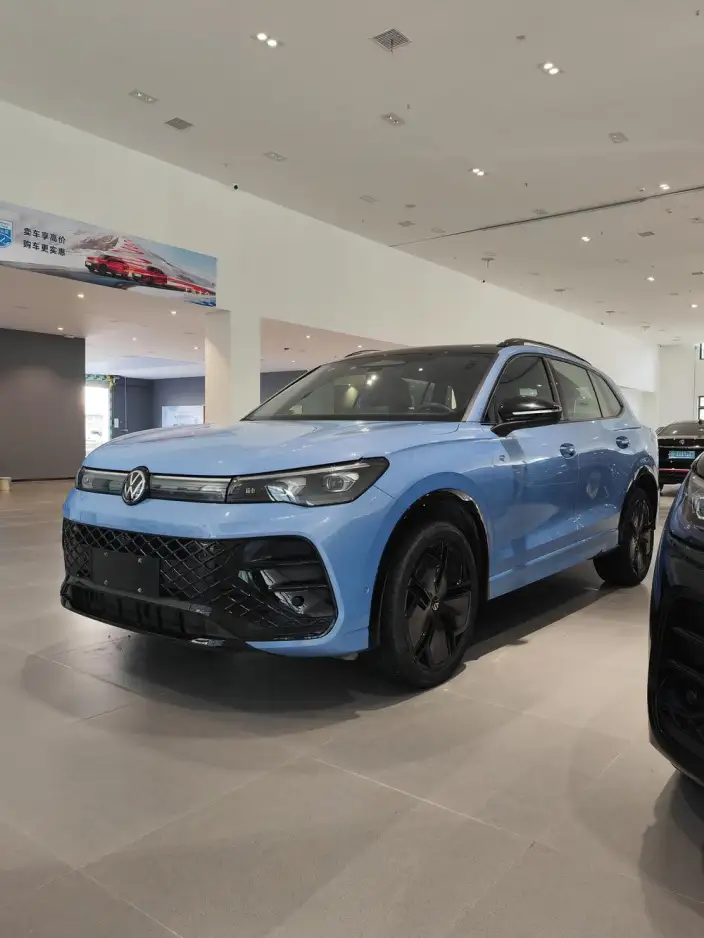 Volkswagen Tiguan L 2024 Model Pro 330TSI 2WD R-Line Smart collar Edition