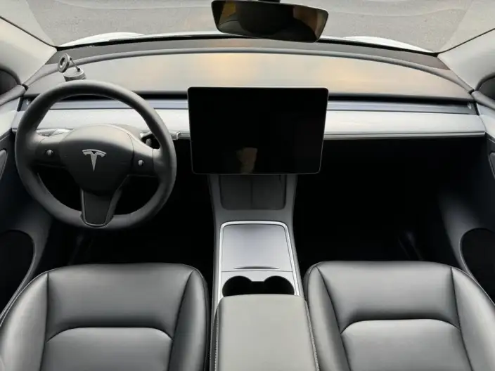 Model Y 2024 Model Rear-wheel drive version – фото 9