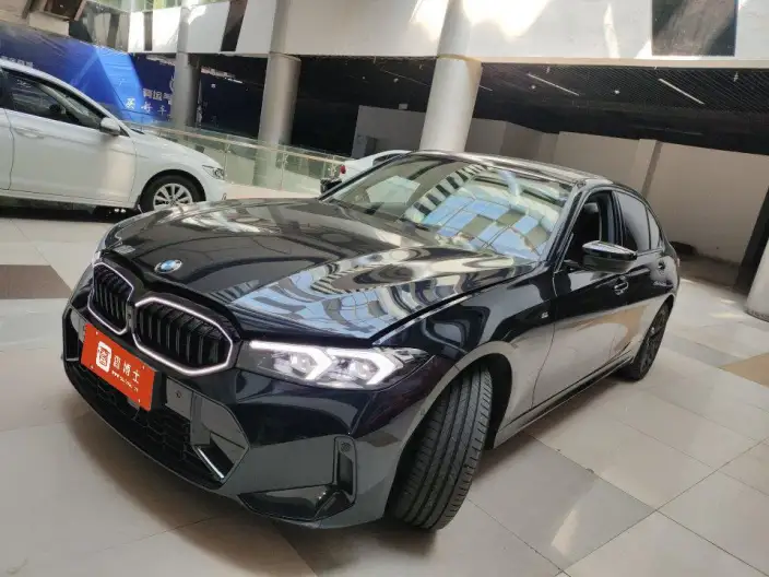 BMW 3 Series 2026 Model 330Li M Sports Night Set