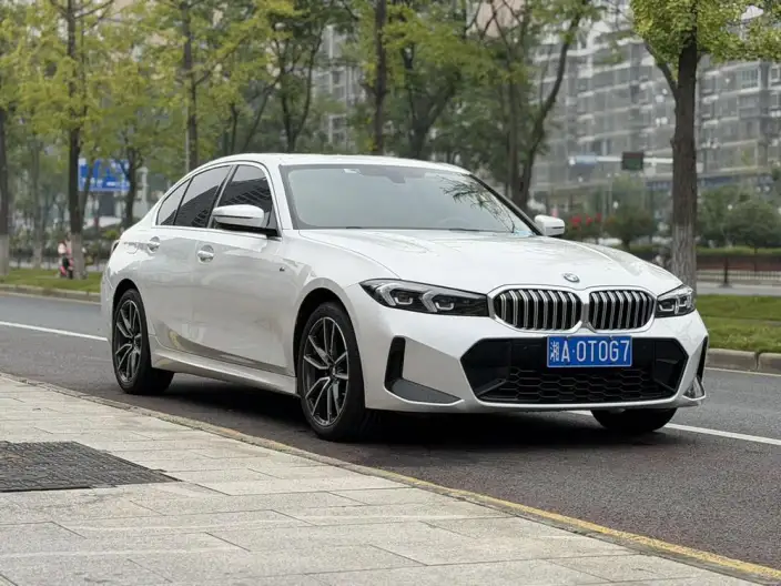 BMW 3 Series 2023 Model 320i M Sports Set