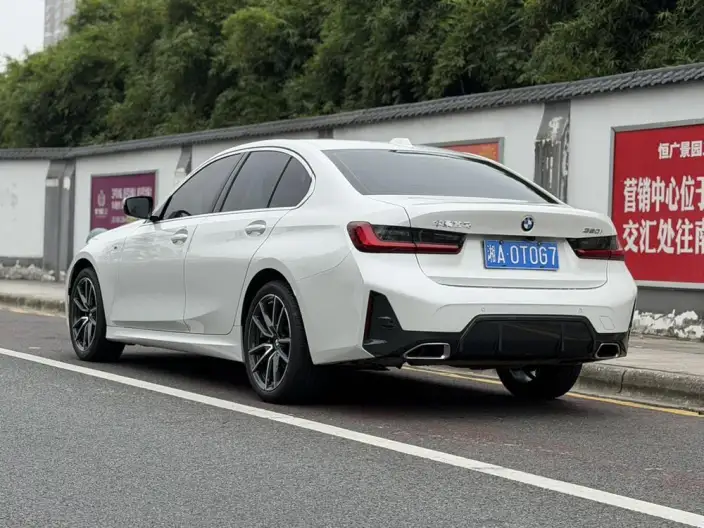 BMW 3 Series 2023 Model 320i M Sports Set – фото 5