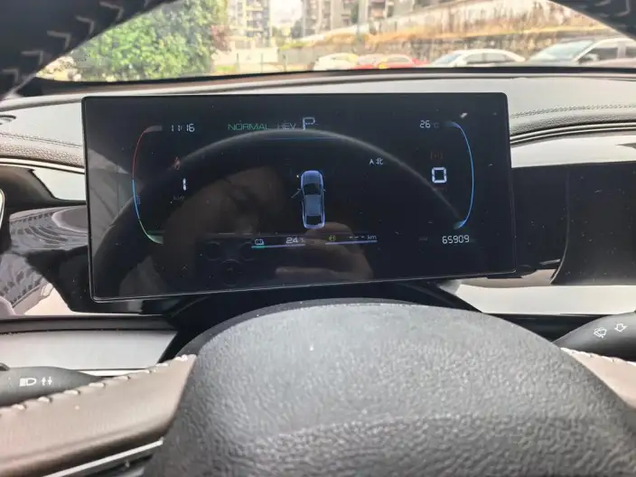 BYD Qin PLUS DM 2024 Model Honor Edition DM-i 120KM Leading Model – фото 10