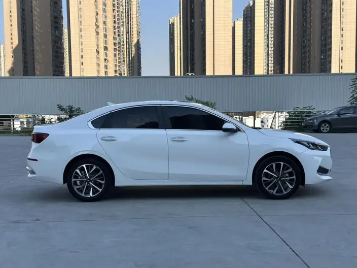 Kia K3 2021 Model Facelift 1.5L CVT Fashion Edition – фото 8