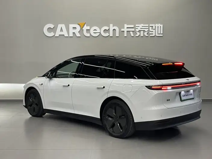 Li Auto i6 2025 Model 2WD Standard Edition – фото 5