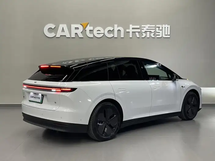 Li Auto i6 2025 Model 2WD Standard Edition – фото 7