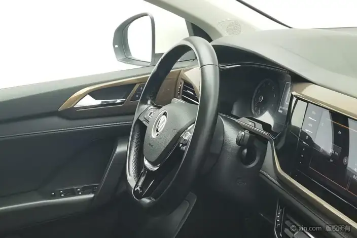 Volkswagen Tharu 2021 Model 280TSI 2WD Comfort Edition – фото 10