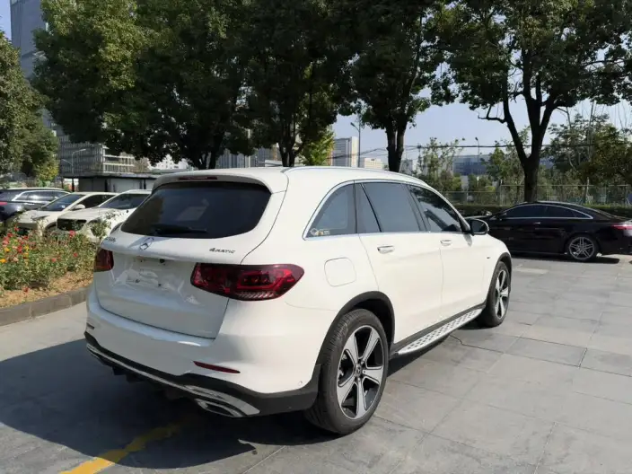 Mercedes-Benz GLC 2022 Model Facelift GLC 300 L 4MATIC Dynamic Model Collector Edition – фото 6