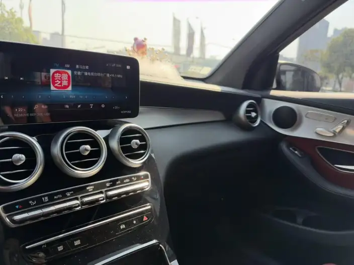 Mercedes-Benz GLC 2022 Model Facelift GLC 300 L 4MATIC Dynamic Model Collector Edition – фото 10