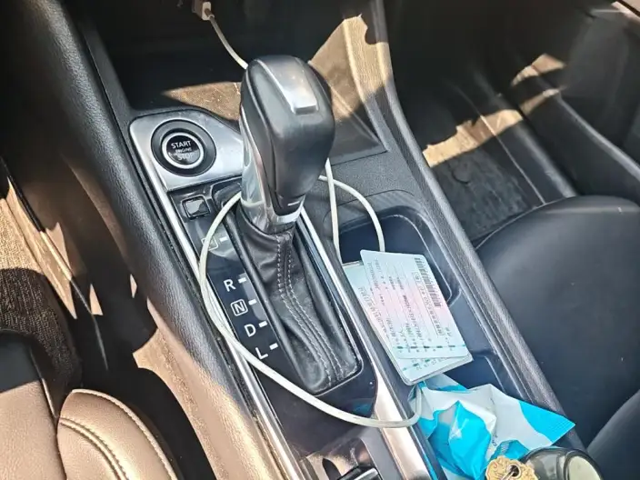 Nissan Sylphy 2022 Model 1.6L XL CVT Yuexiang Edition – фото 9