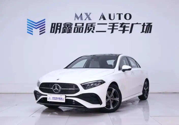 Mercedes-Benz A-class 2025 Model A 200 L Fashion Edition – фото 1