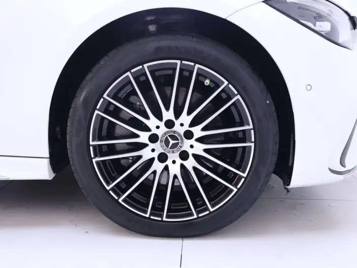 Mercedes-Benz C-Class 2025 Model Facelift C 260 L Sports Edition – фото 4