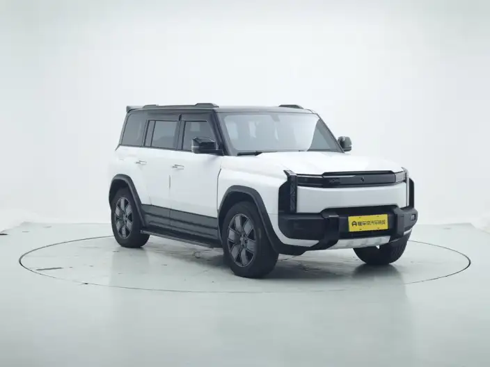 iCAR 03T 2024 Model 4WD Long Battery Life Pro Edition