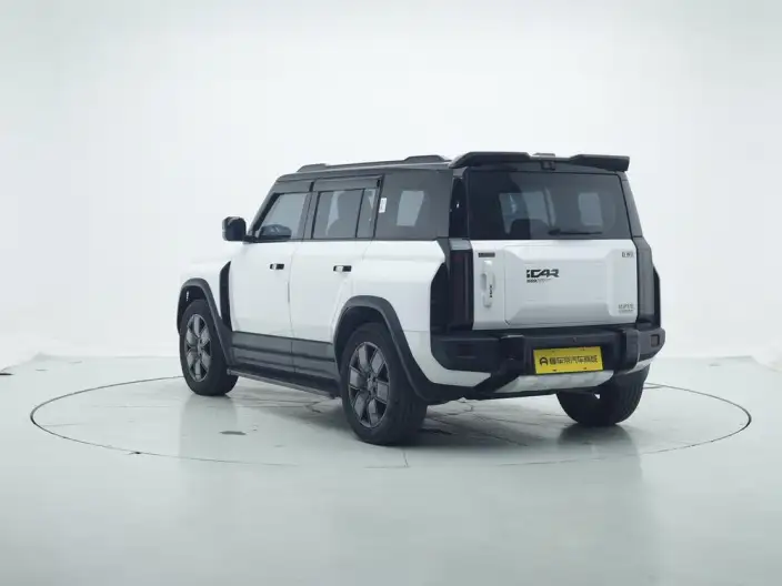 iCAR 03T 2024 Model 4WD Long Battery Life Pro Edition – фото 5
