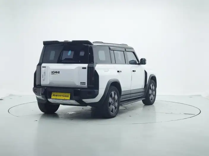 iCAR 03T 2024 Model 4WD Long Battery Life Pro Edition – фото 7