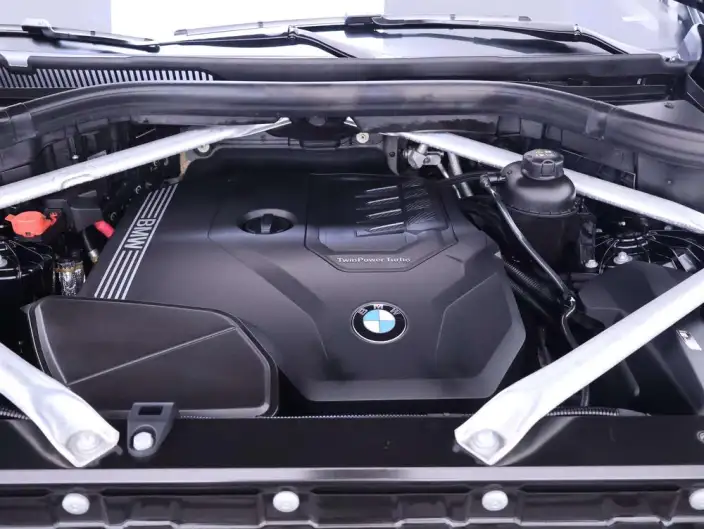 BMW X5 2022 Model Facelift xDrive 30Li M Sports Set – фото 6