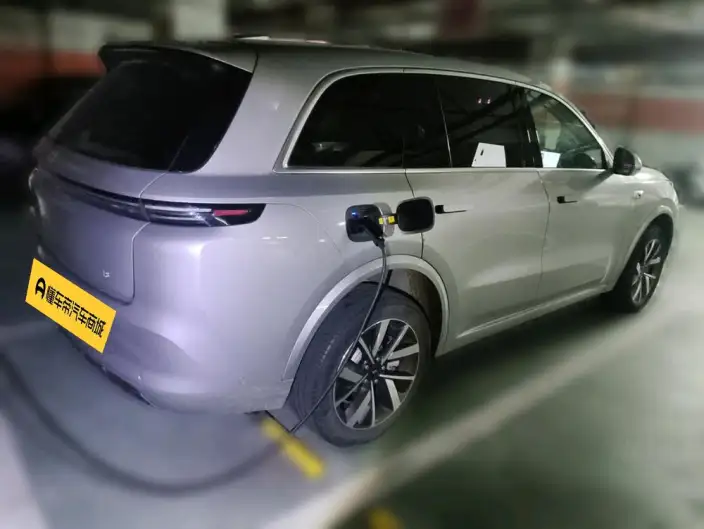 Li Auto L8 2023 Model Pro Edition