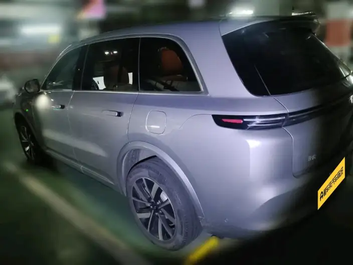 Li Auto L8 2023 Model Pro Edition